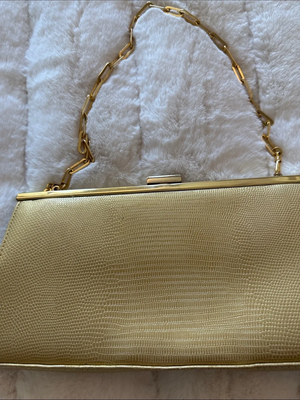 Vintage Gold Evening Chain-Handle Clutch - Women Bags